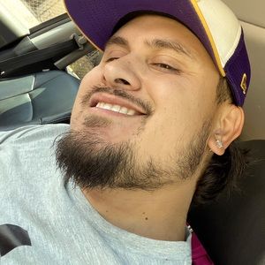 Meet your Posher, Aaron